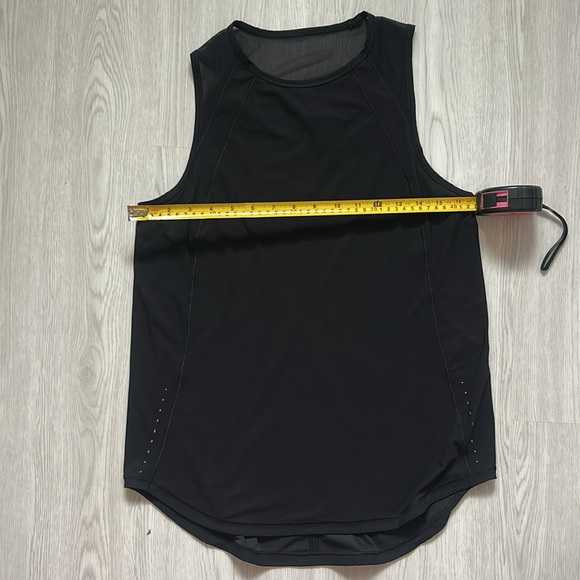 Lululemon Sculpt Tank - Picture 5 of 6
